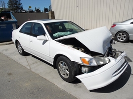 2000 TOYOTA CAMRY LE WHITE 3.0L AT Z17670